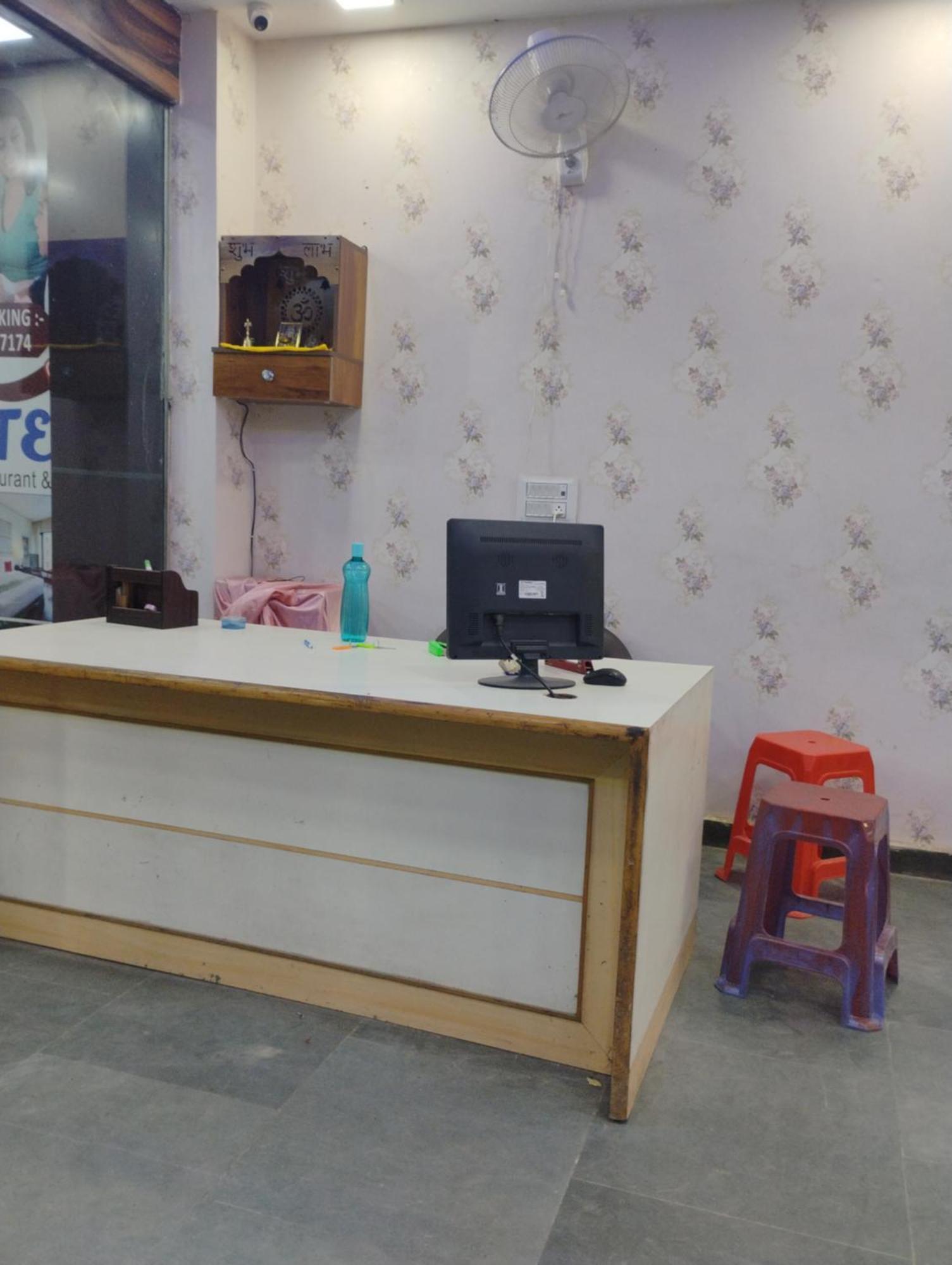 Hotel Shree Ji Greater Noida Exterior foto
